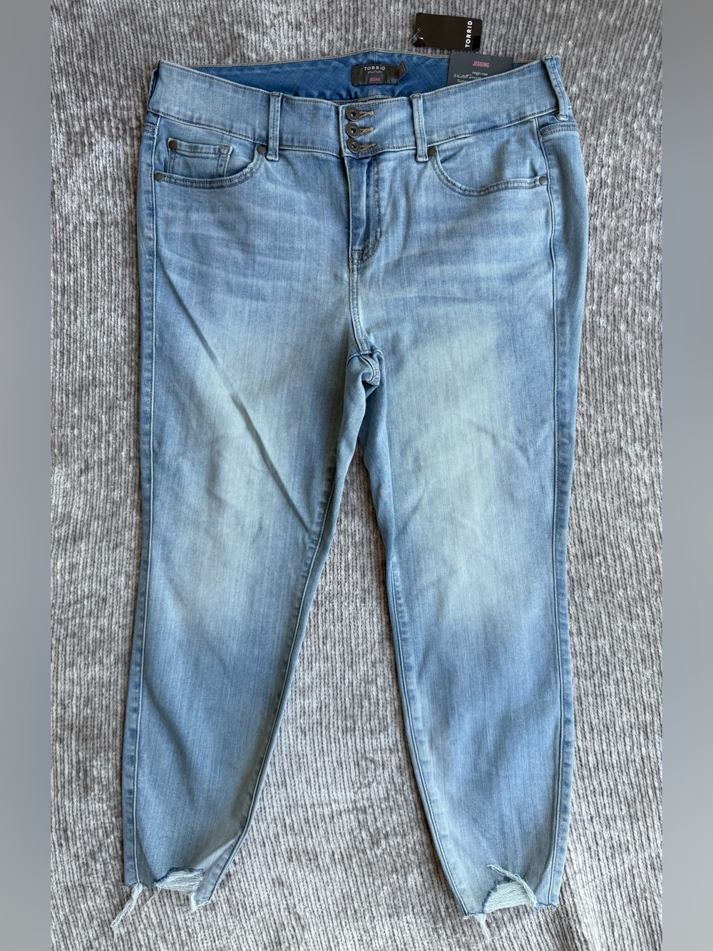 Torrid Women’s Jegging Skinny Super Soft High-Rise Light Wash Size 16S